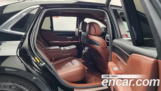 Genesis G90 2022 — ფოტო 12/20