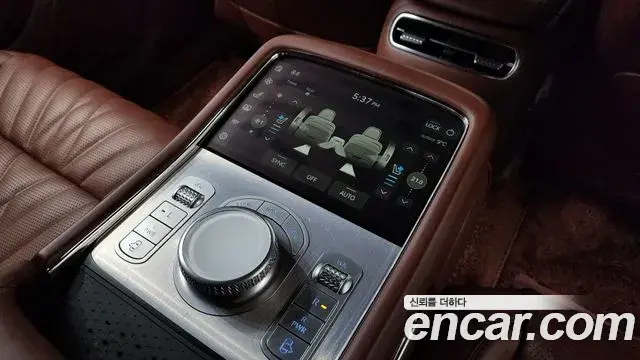 Genesis G90 2022 — ფოტო 4/20