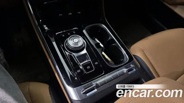 Kia Carnival 2021 — Фото 9/20