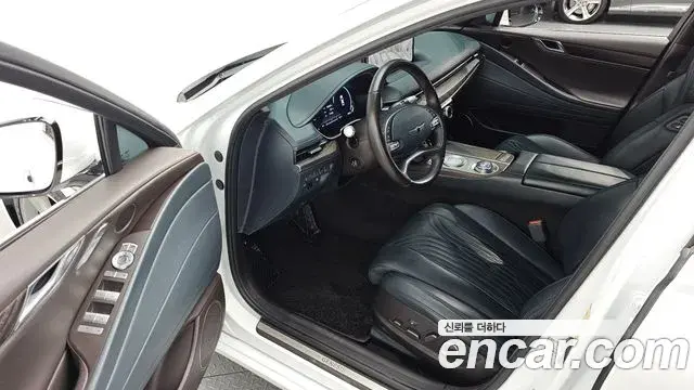 Genesis G80 2020 — Photo 15/20