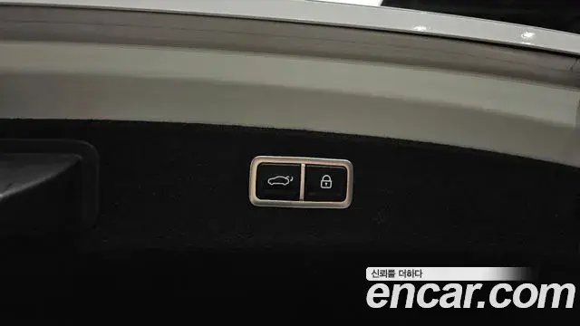 Genesis G80 2020 — Photo 11/20