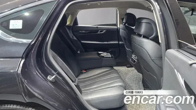 Genesis G80 2020 — Photo 14/20