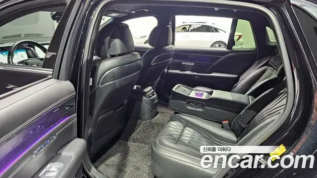 Genesis G90 2022 — Şəkil 3/20
