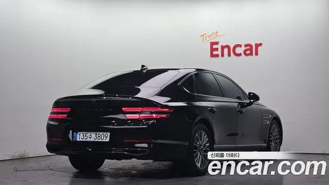 Genesis G80 2021 — Şəkil 18/20