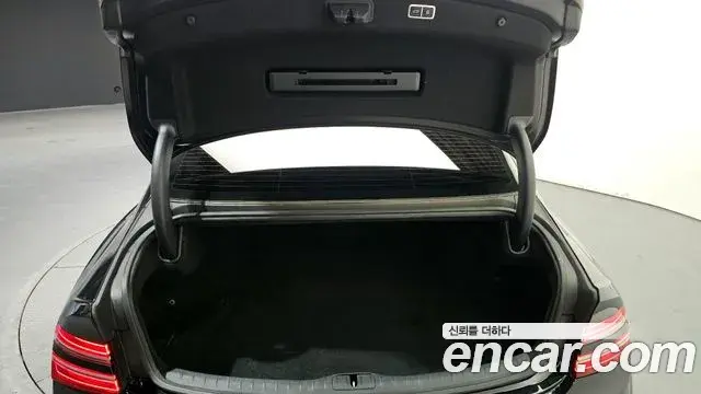 Genesis G80 2021 — Şəkil 16/20