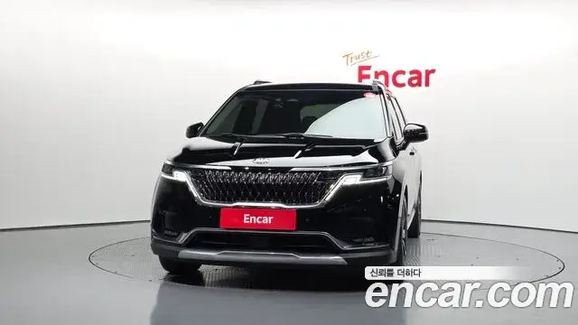 Kia Carnival 2021 — Фото 3/20