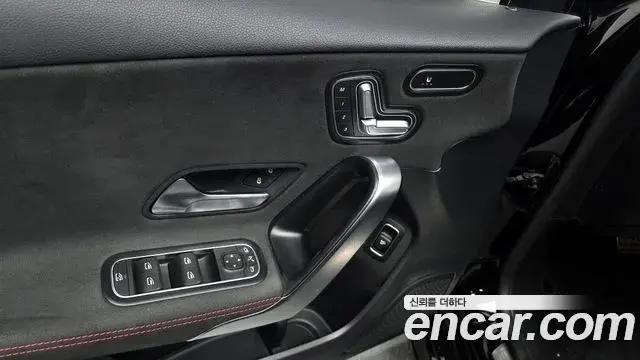 Mercedes-Benz A-Class 2020 — Şəkil 11/20
