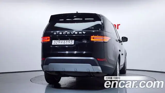 Land Rover Discovery 5 2019 — Şəkil 1/20