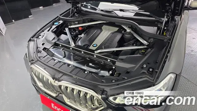 BMW X6 2020 — Şəkil 15/20
