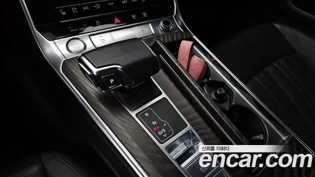 Audi A6 2020 — Фото 9/20