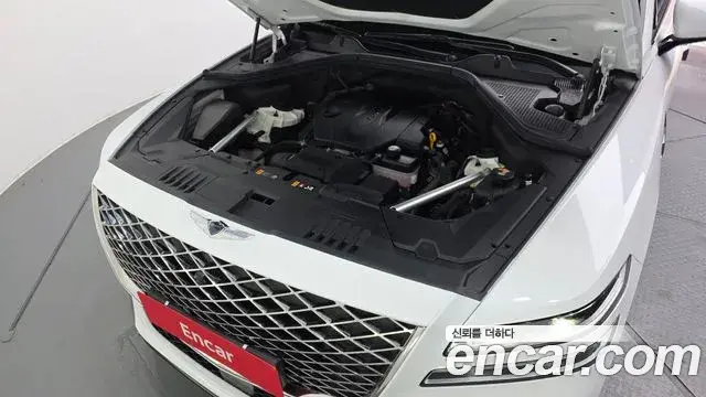 Genesis GV80 2022 — ფოტო 12/20