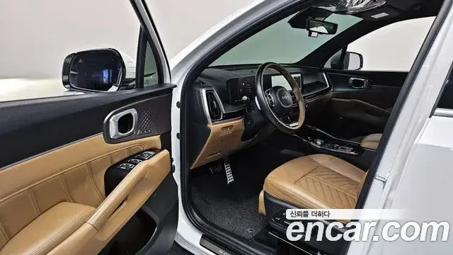 Kia Sorento 2023 — Фото 11/20