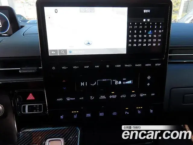 Hyundai Staria 2024 — Photo 10/20