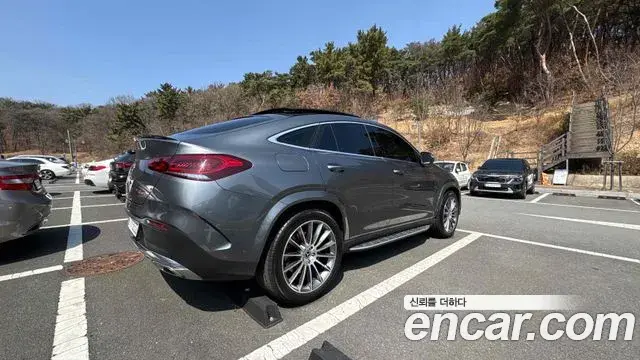 Mercedes-Benz GLE-Class 2023 — Фото 1/20