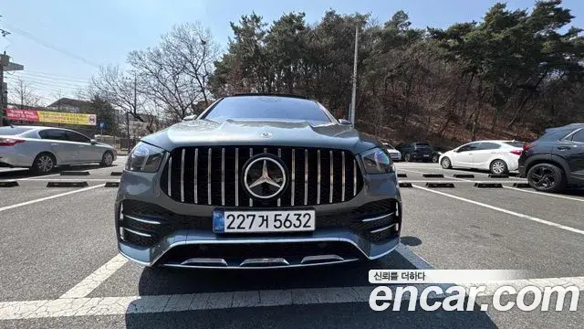 Mercedes-Benz GLE-Class 2023 — Фото 2/20