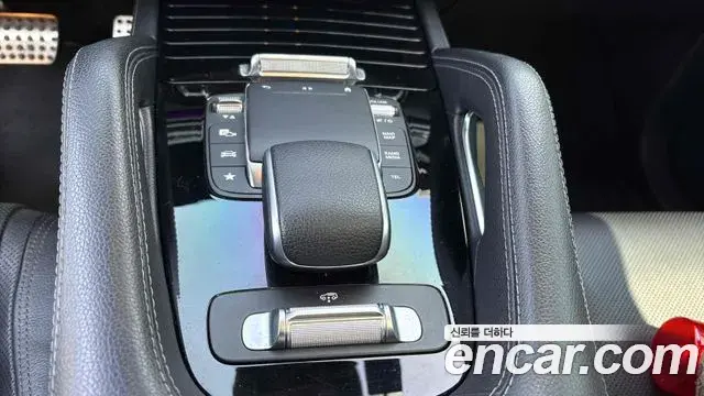 Mercedes-Benz GLE-Class 2023 — Фото 12/20