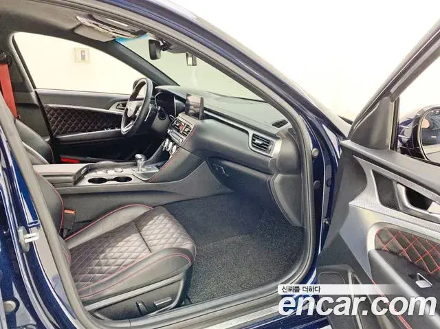 Genesis G70 2021 — Şəkil 15/20