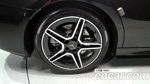 Mercedes-Benz A-Class 2022 — Şəkil 19/20
