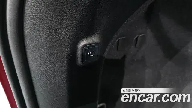 Jeep Cherokee 2020 — Photo 6/20