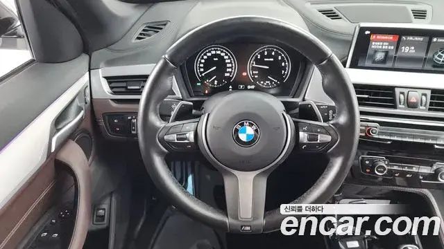 BMW X1 2021 — Фото 13/20