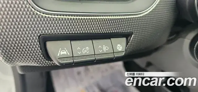 Renault Samsung Arkana 2024 — Фото 10/20