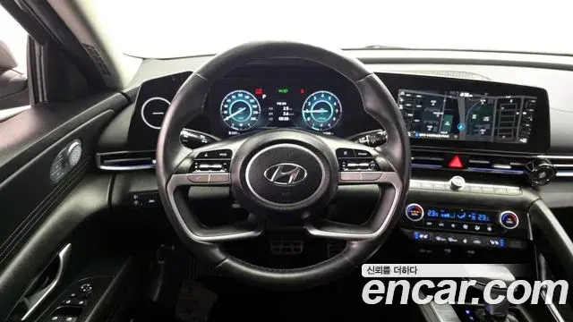 Hyundai Avante 2021 — Фото 13/20