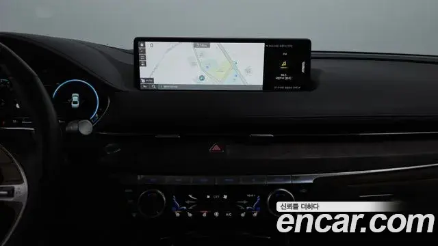 Genesis G80 2022 — ფოტო 15/20