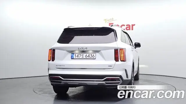 Kia Sorento 2023 — Şəkil 19/20