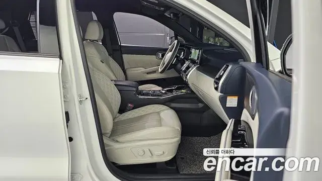 Kia Sorento 2023 — Şəkil 15/20