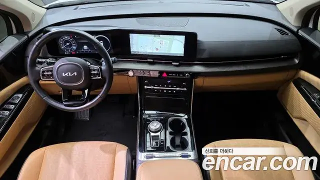 Kia Carnival 2022 — Photo 7/20