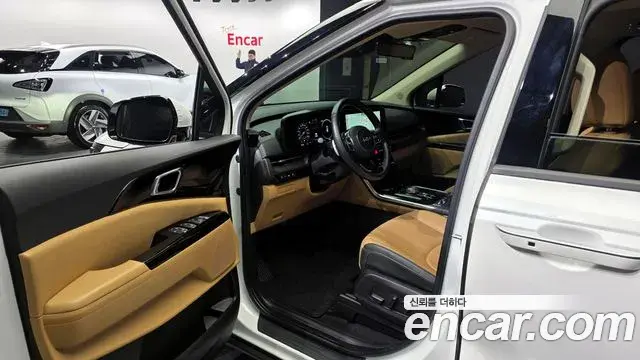 Kia Carnival 2022 — Photo 10/20