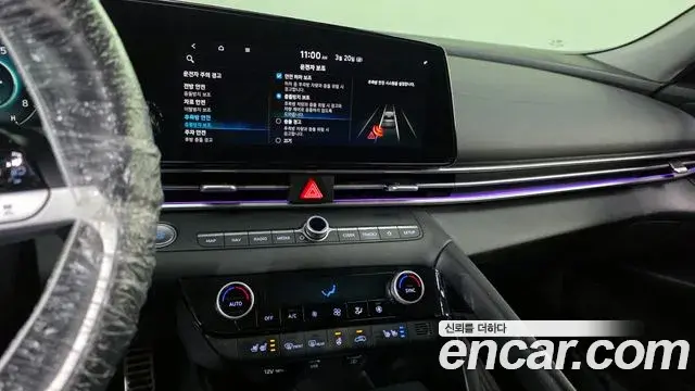 Hyundai The New Avante Hybrid 2020 — Photo 8/20