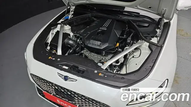 Genesis G70 2022 — Photo 8/20