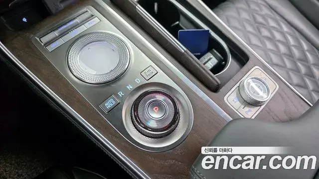 Genesis GV80 2022 — ფოტო 18/20