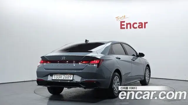 Hyundai The New Avante Hybrid 2022 — ფოტო 19/21