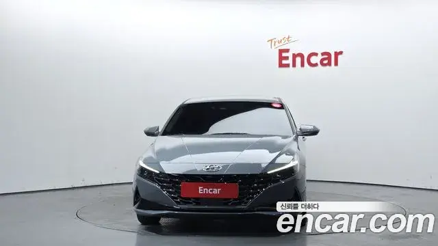 Hyundai The New Avante Hybrid 2022 — ფოტო 8/21