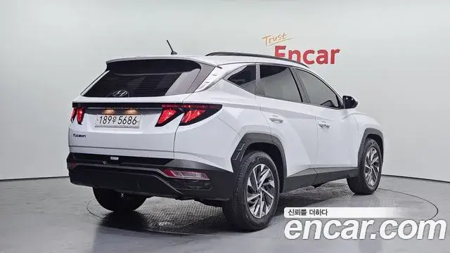 Hyundai Tucson Hybrid 2021 — ფოტო 5/20