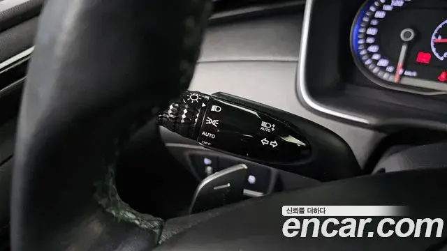 Hyundai Tucson Hybrid 2021 — ფოტო 10/20
