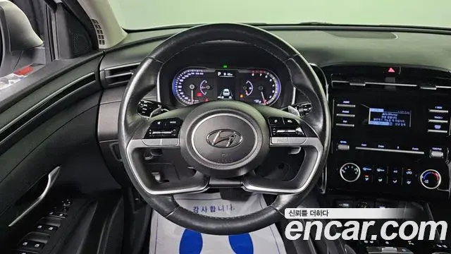 Hyundai Tucson Hybrid 2021 — ფოტო 13/20