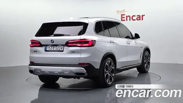 BMW X5 2022 — ფოტო 11/20