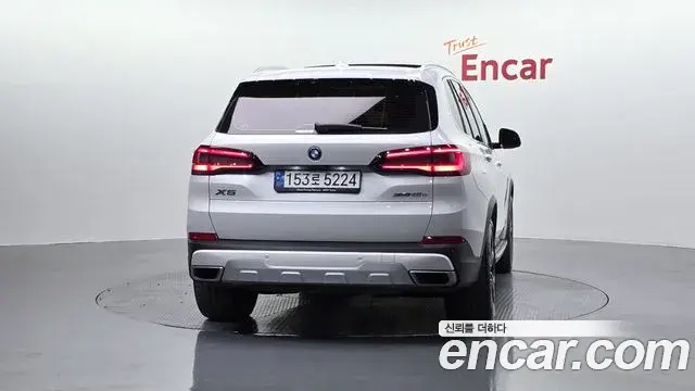 BMW X5 2022 — ფოტო 5/20