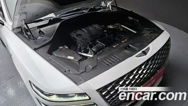 Genesis GV80 2020 — ფოტო 15/20