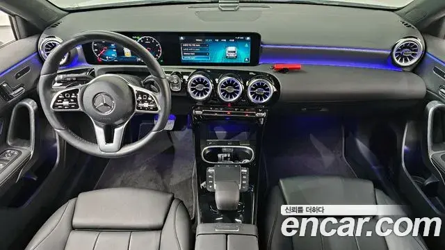 Mercedes-Benz A-Class 2022 — Şəkil 8/20