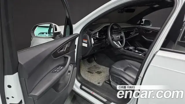 Audi Q7 2023 — Photo 11/20