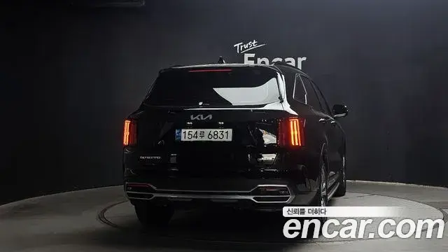 Kia Sorento 2023 — Şəkil 6/20