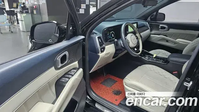 Kia Sorento 2023 — Şəkil 8/20