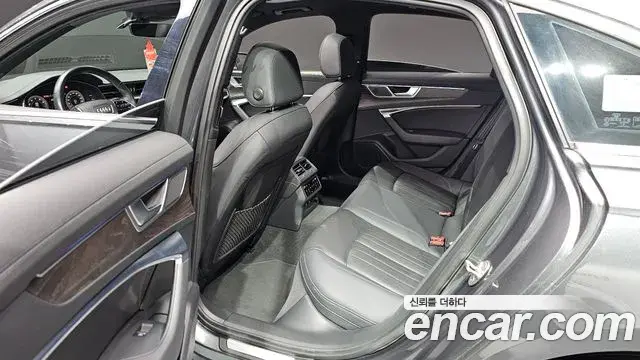 Audi A6 2022 — ფოტო 10/20