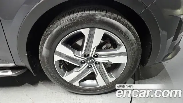 Kia Sorento 2021 — Şəkil 11/20