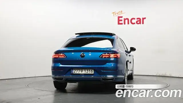 Volkswagen Arteon 2022 — Photo 11/20