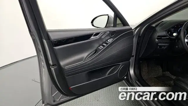 Genesis G80 2021 — Şəkil 14/36
